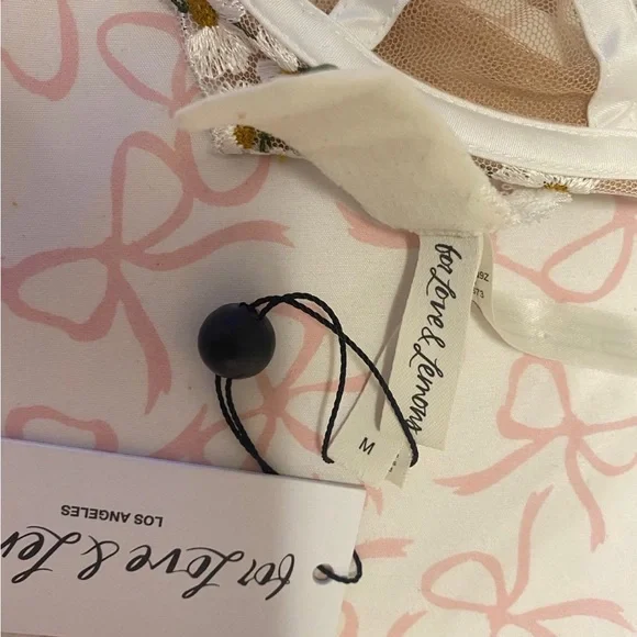 NWT for love and lemons tossed daisy bra - Picture 4 of 4